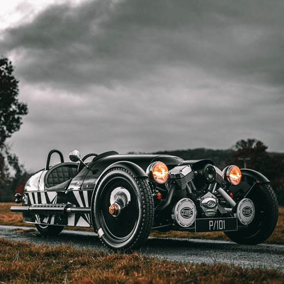 Morgan 3 Wheeler P101: l’ultima scoppiettante spider a tre ruote