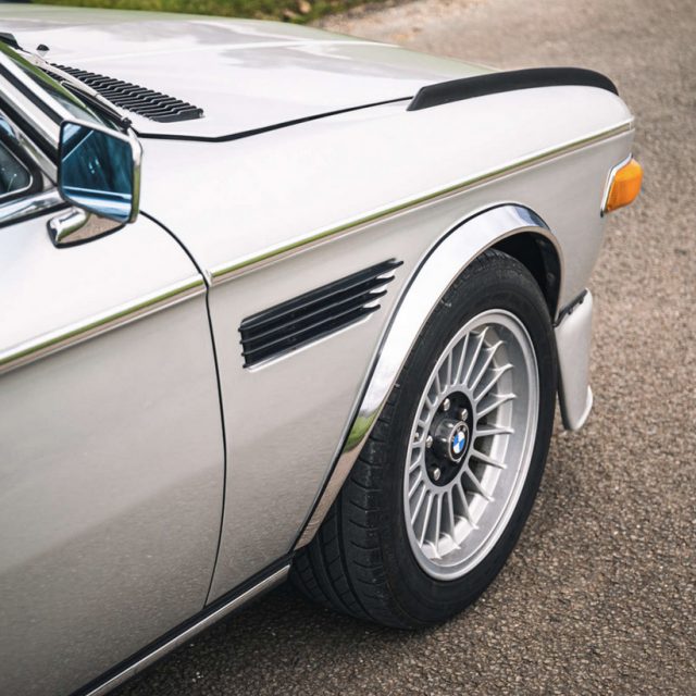 Jay Kay dei Jamiroquai vende la sua BMW 3.0CSL