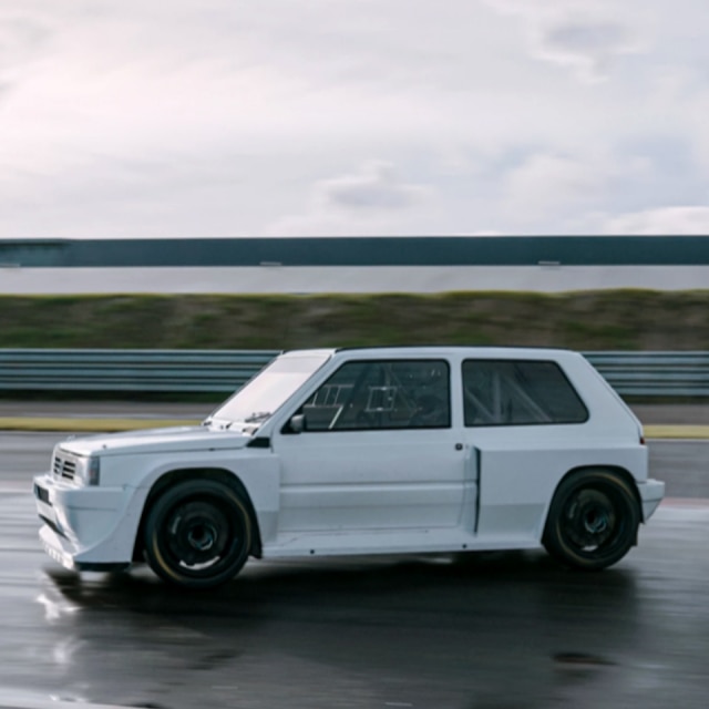 Pandamonium: un pandino e 300 cavalli