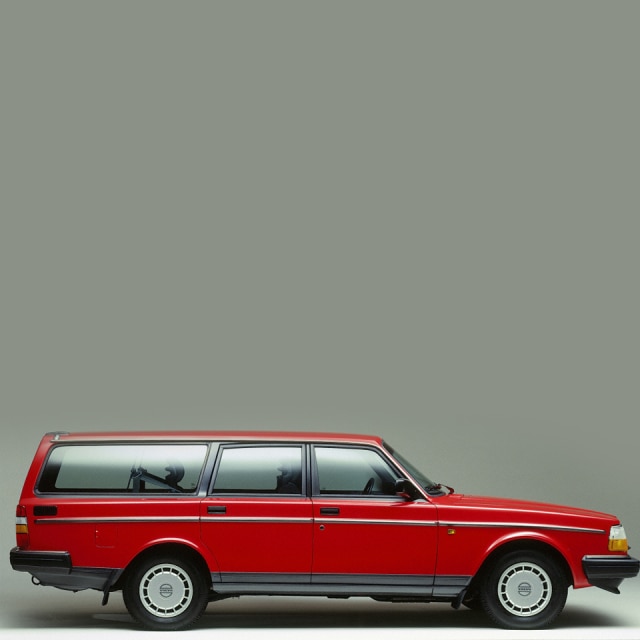 Christmas cars, 10 auto per trascorrere le feste con stile