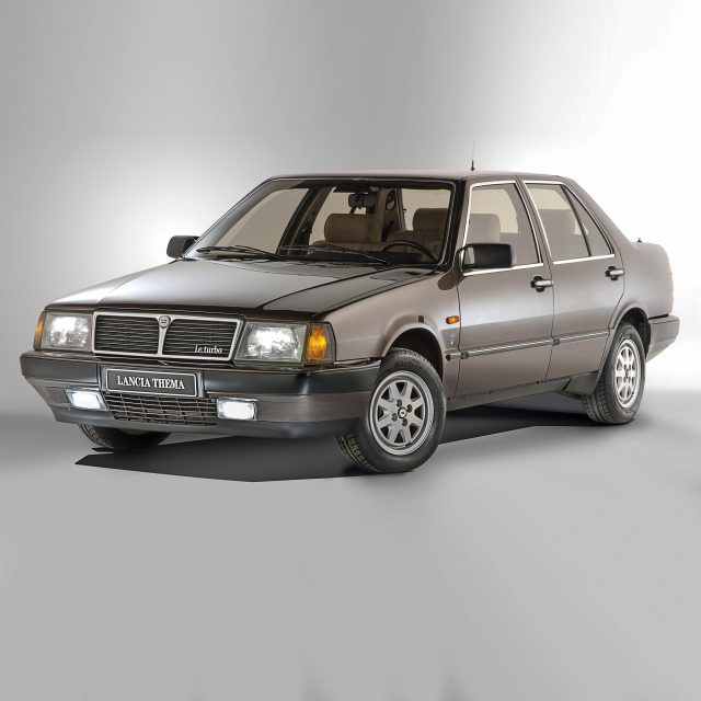 Lancia Thema i.e. turbo: eleganza e prestazioni