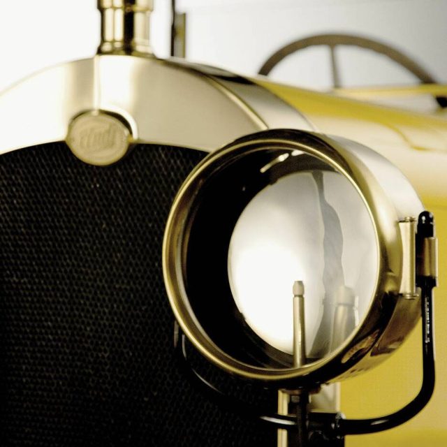 In mostra i fari Audi dal 1919 a oggi