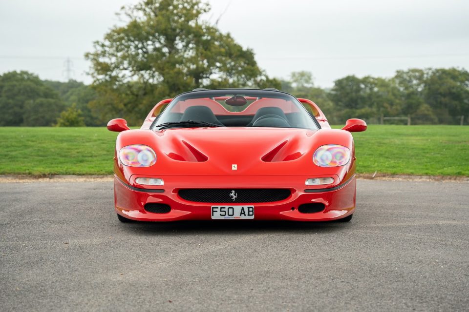 All'asta la Ferrari F50 di Rod Stewart