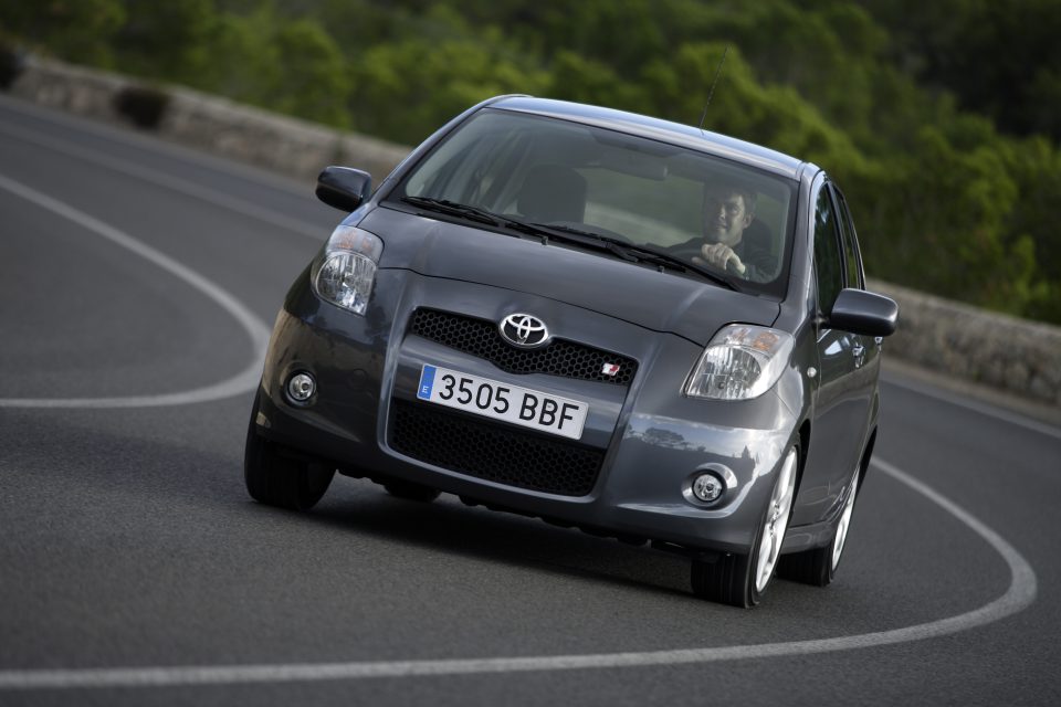 Piccole bombe giapponesi: Toyota Yaris TS (2001-2007)