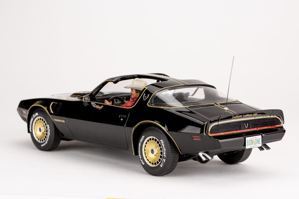 Modellismo: la Pontiac Trans-Am del film Il bandito e la Madama