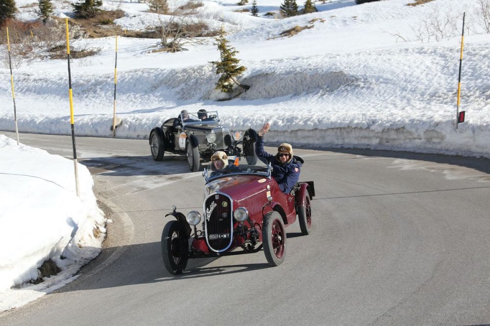 WinteRace 2024, auto storiche al via l'8 marzo da Cortina