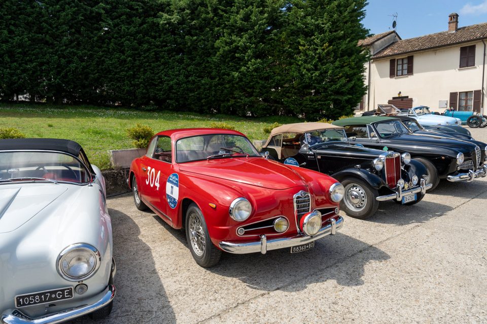 Milano-Portofino, le storiche scaldano i motori