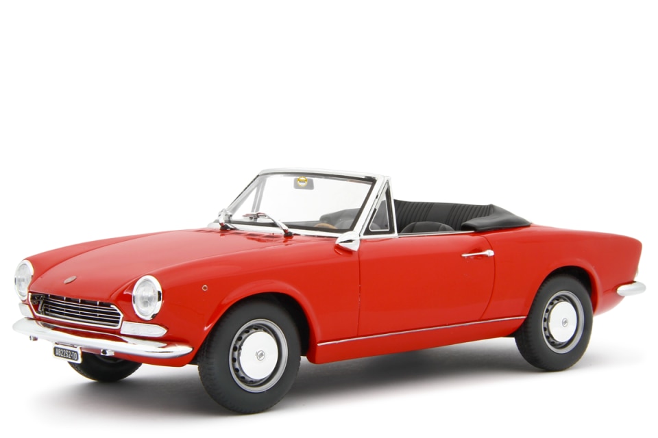 Modellismo: Fiat 124 Sport Spider, sapore degli anni 60