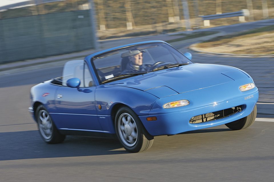 Mazda MX-5: non si diventa leggenda per caso