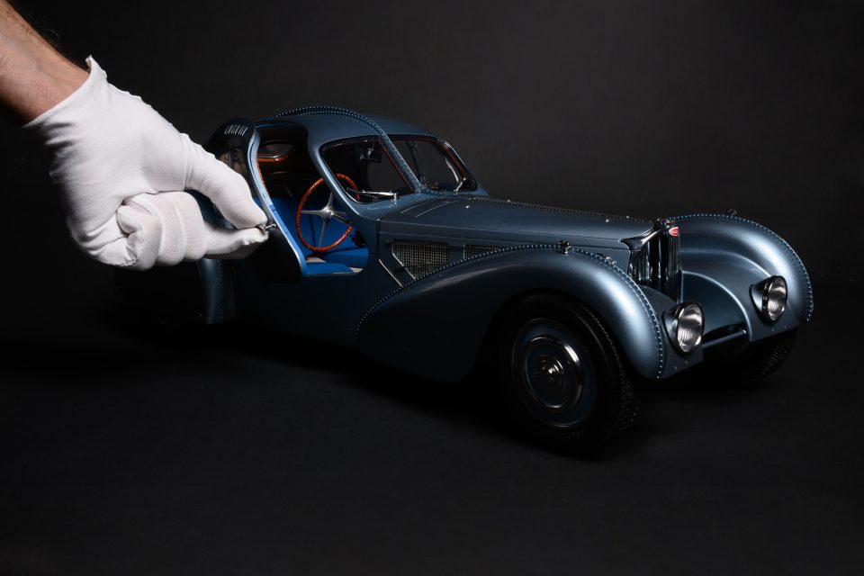 Modellismo: Bugatti Type 57 SC Atlantic, leggenda in scala
