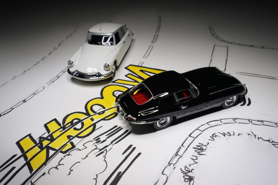 Modellismo: Scatti d’autore (5), Citroën DS Vs Jaguar E Type