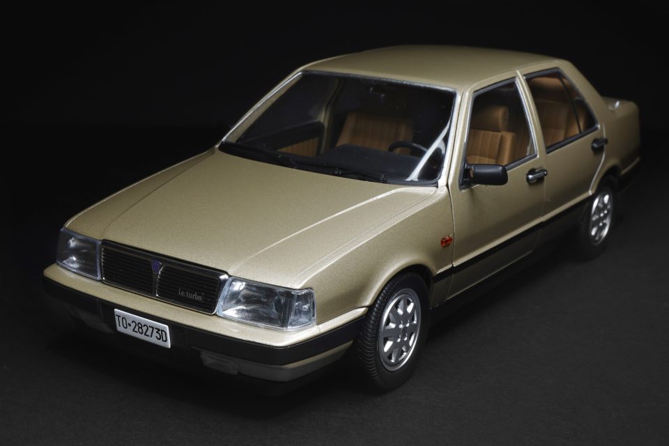 Modellismo: Thema Turbo, l’ammiraglia vista da Lancia