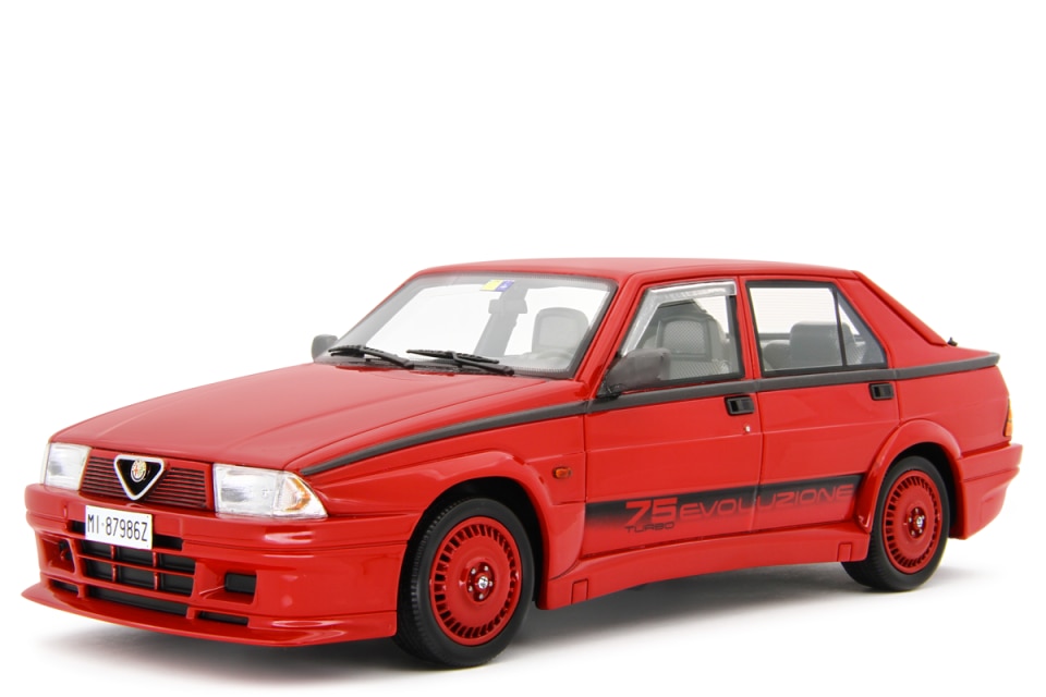 Modellismo: Alfa Romeo 75 1.8 Turbo Evoluzione, l’anticamera racing