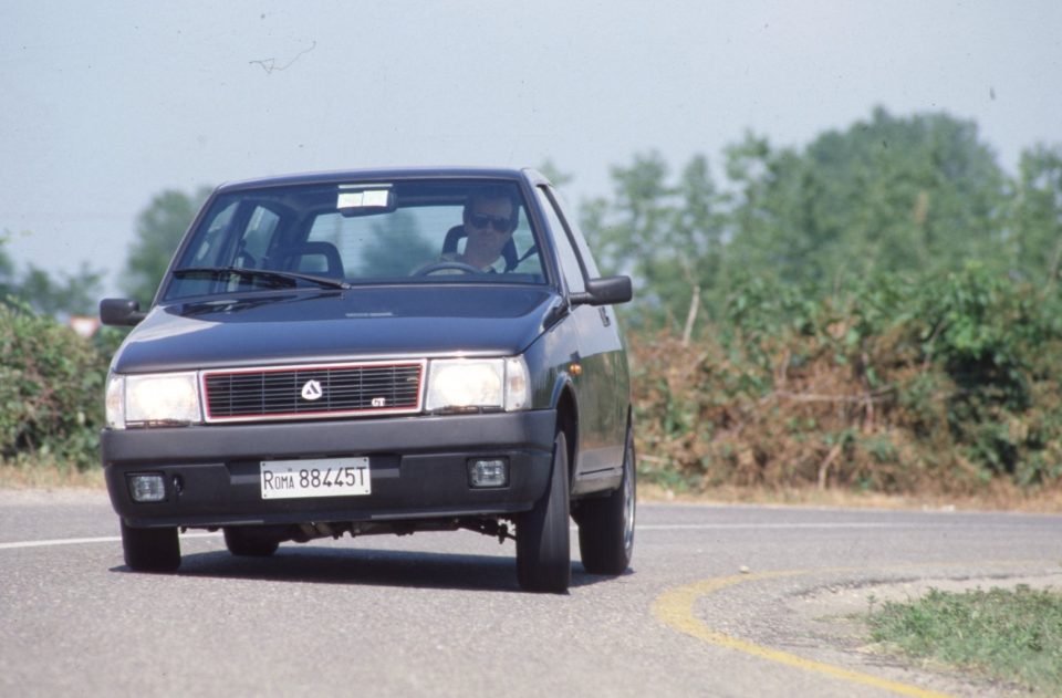 Piccole bombe italiane: Autobianchi Y10 GT, la sorella dimenticata
