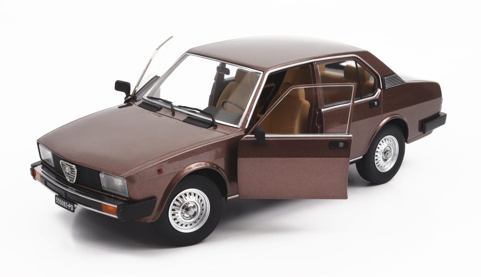 Modellismo: Alfa Romeo Alfetta 2.0