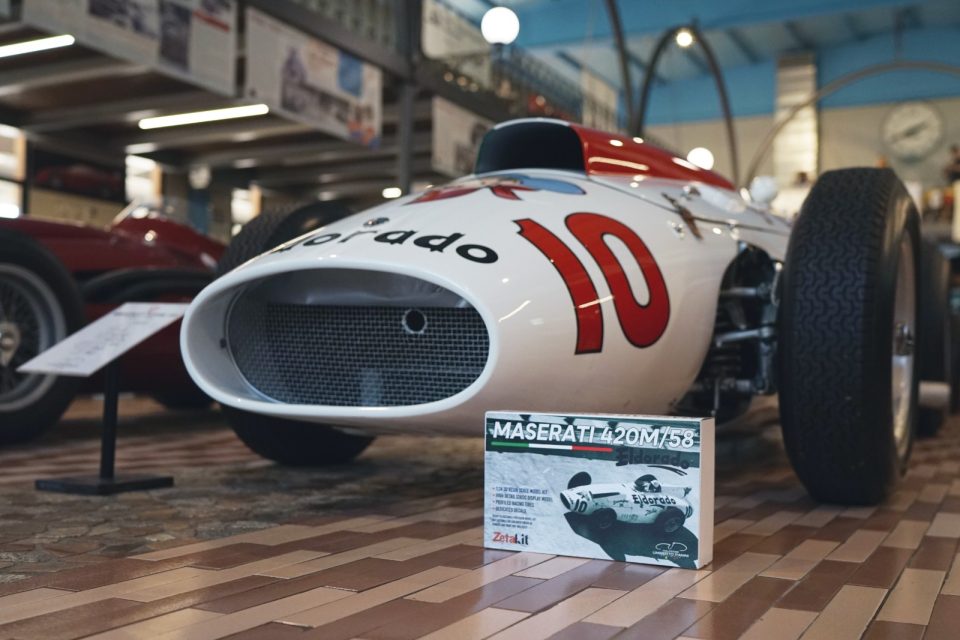 Modellismo: Maserati 420M Eldorado