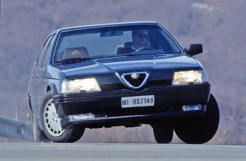 Alfa Romeo 164 2.0 turbo e V6 turbo: che differenza tra i 2 litri!