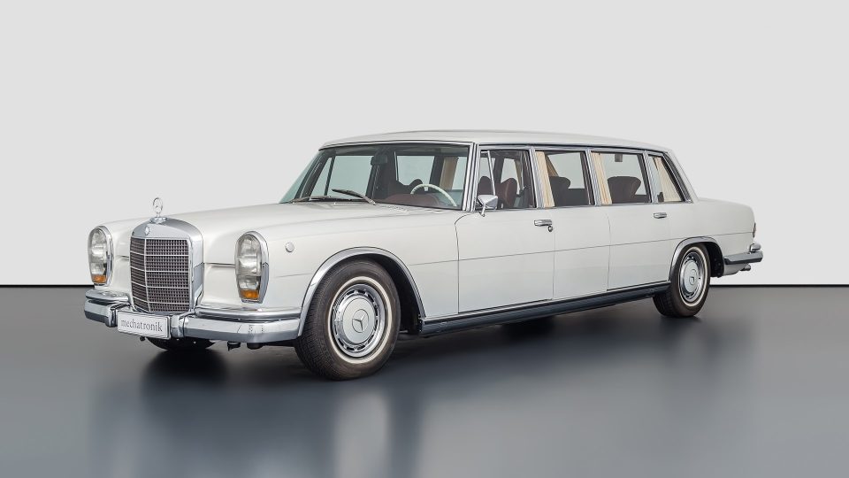 La Mercedes 600 Pullman alla Maybach