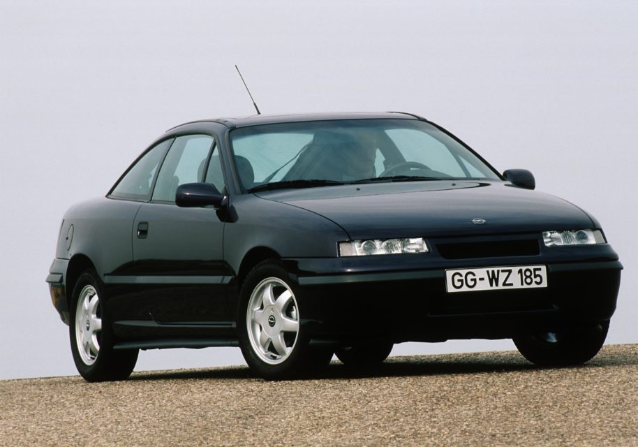 Opel Calibra 2.5i V6 24V: scelta di classe e vincente in pista