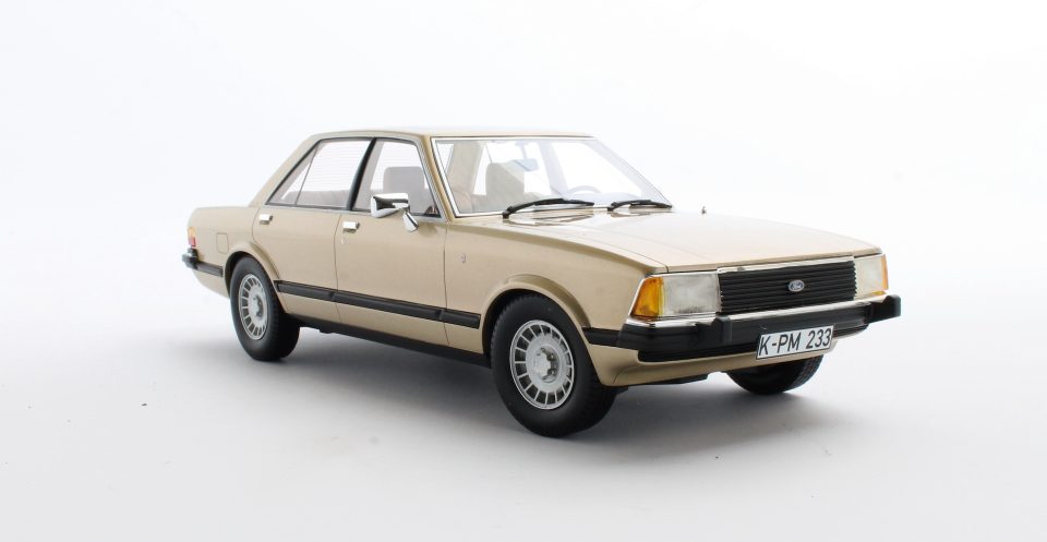 Ford Granada Ghia Saloon: un classico in scala