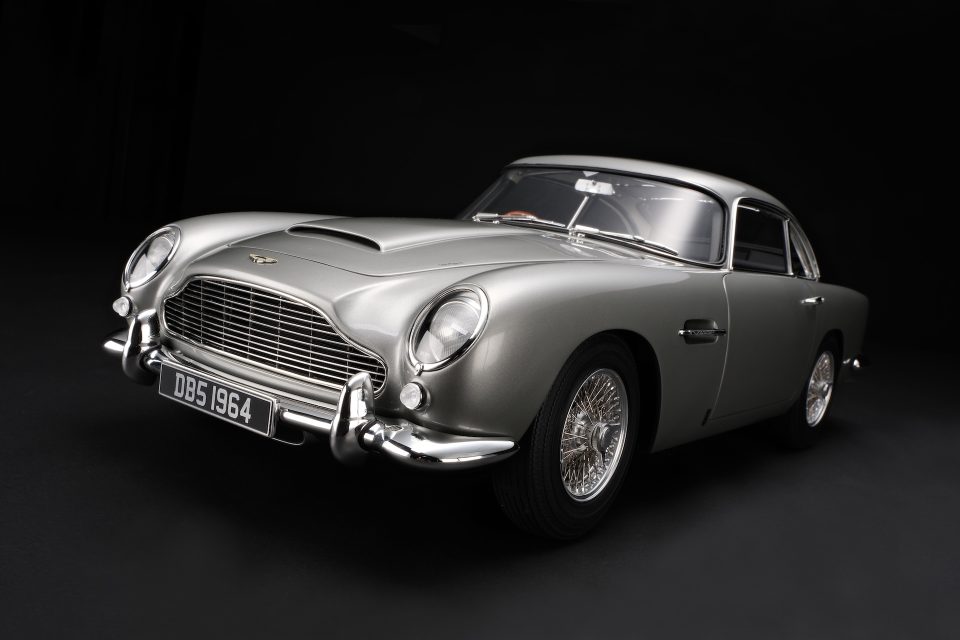 Aston Martin DB5 Vantage, lusso in scala