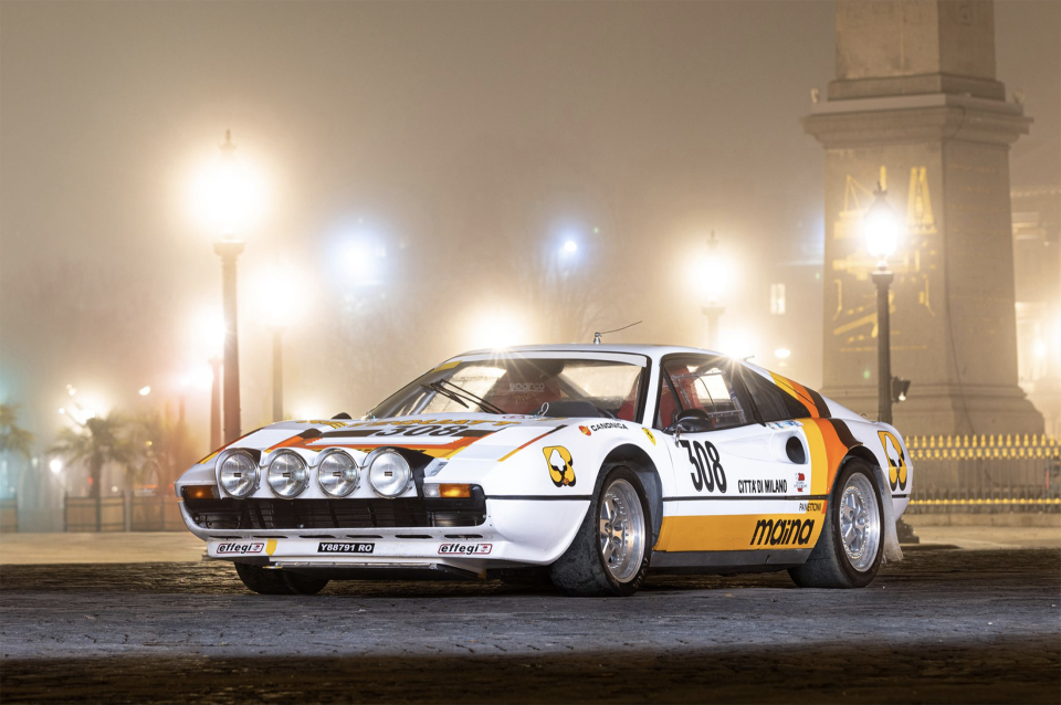 Asta Aguttes, dal casco di Schumi a una Ferrari 308 da rally