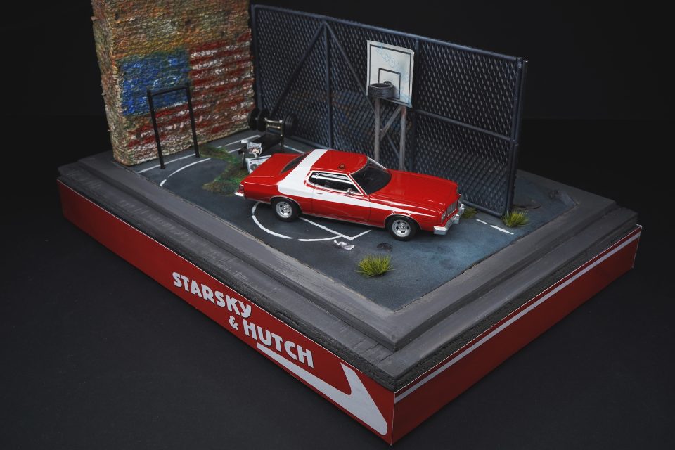 Il diorama della Ford Gran Torino di Starsky & Hutch