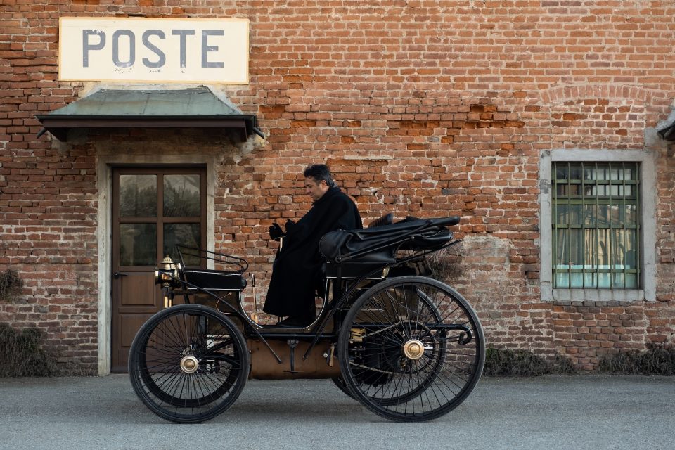 Le case auto che hanno iniziato producendo altro