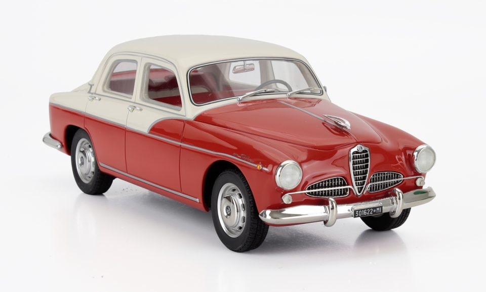 Alfa Romeo 1900 Super Berlina, eleganza da collezione