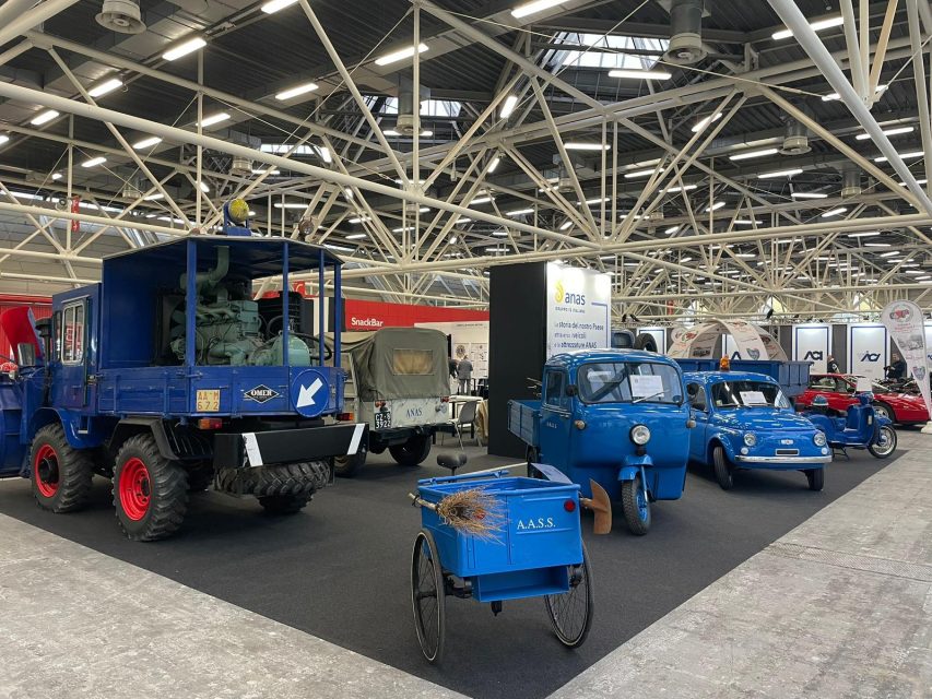 Anche i mezzi storici dell’Anas ad Auto e Moto d’Epoca 2025