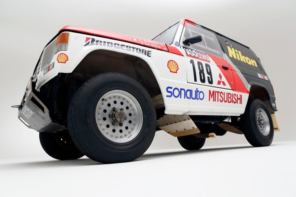 Nuova vita per la Pajero della Parigi-Dakar 1985