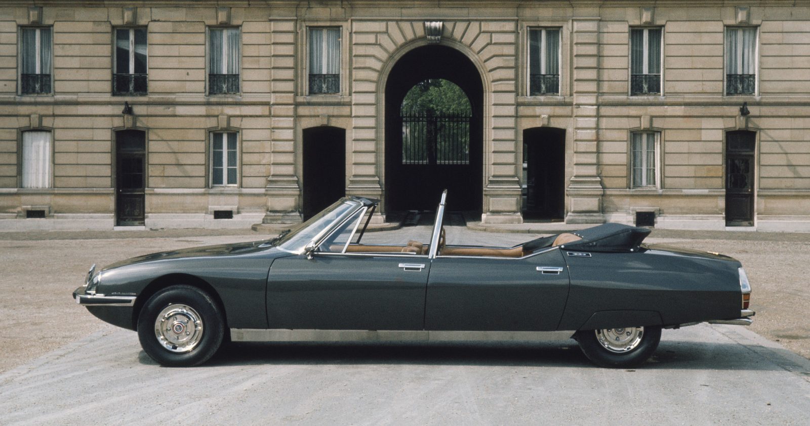 Rétromobile, le DS presidenziali