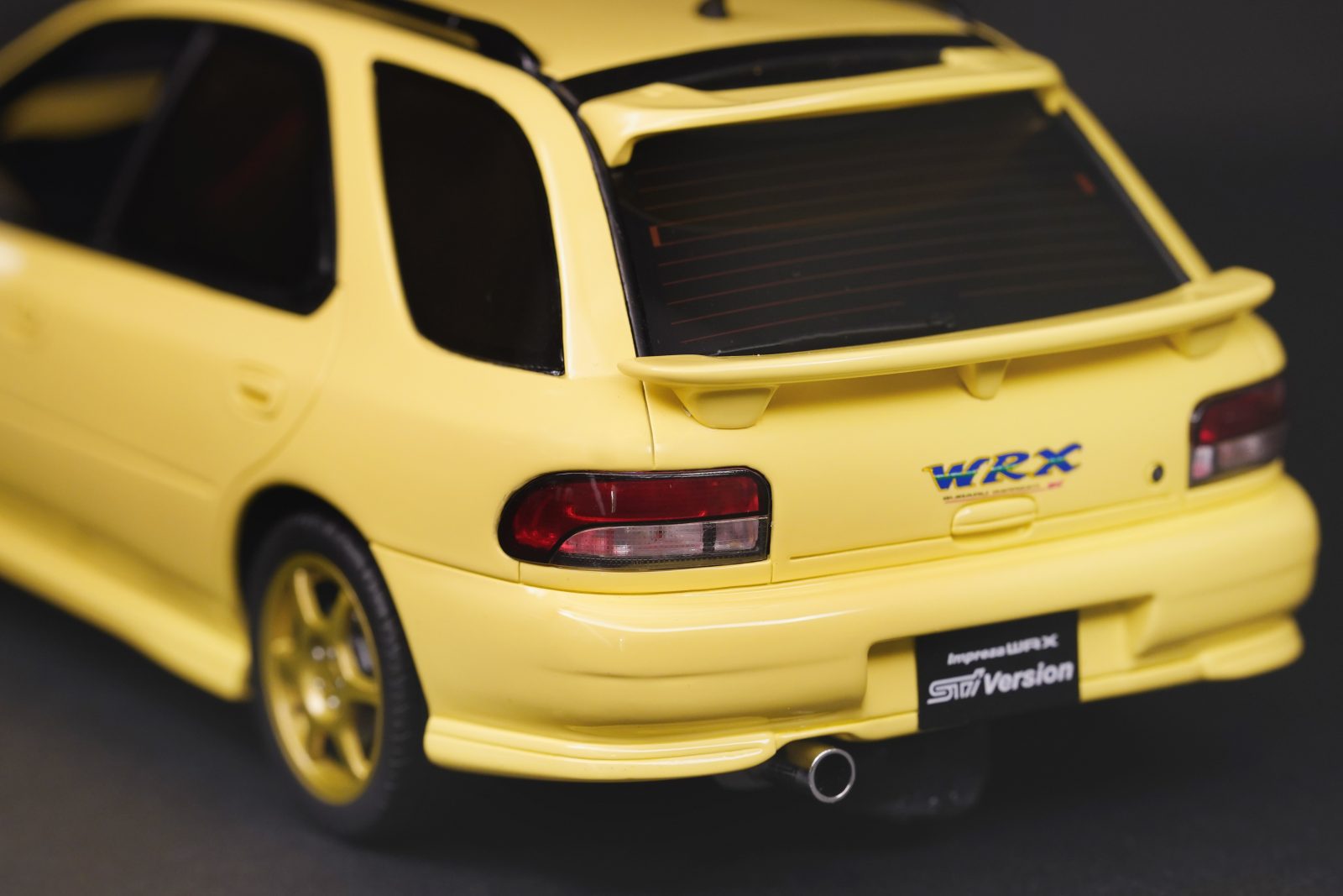 Subaru Impreza WRX STi: anima sportiva, forma wagon