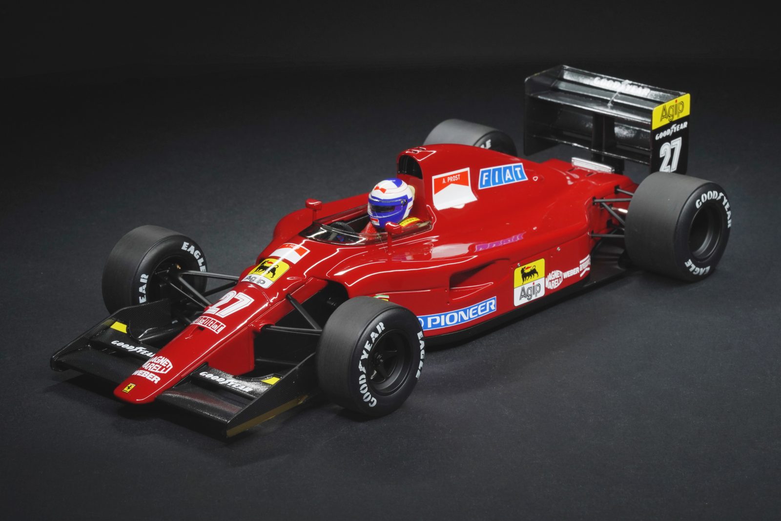 Ferrari 642, la F.1 anni 90 rivive in scala 1:18