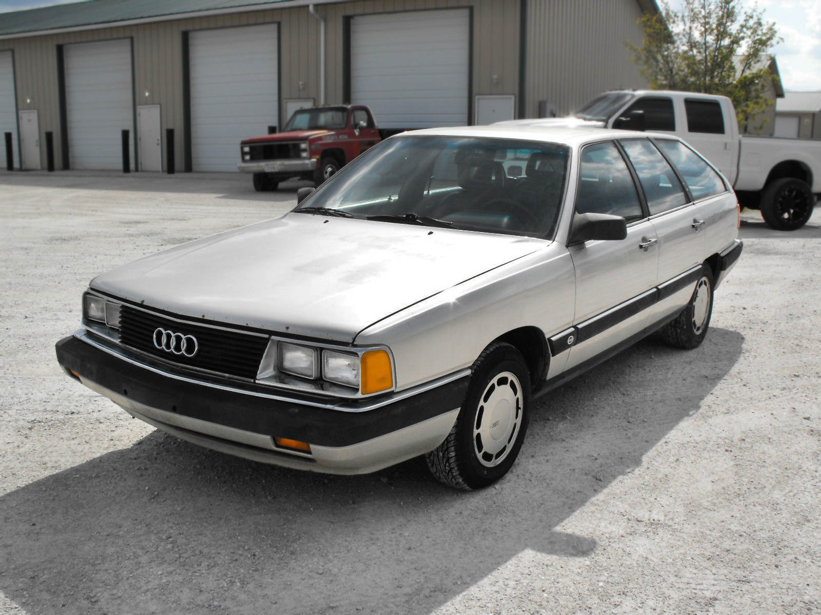 Audi 200 1983