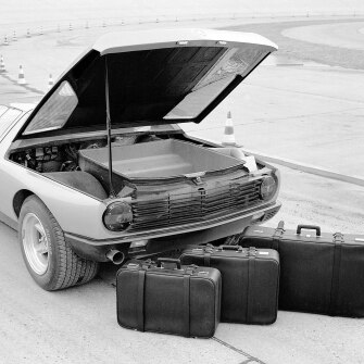 Mercedes-Benz C 111-II, bagagliaio
