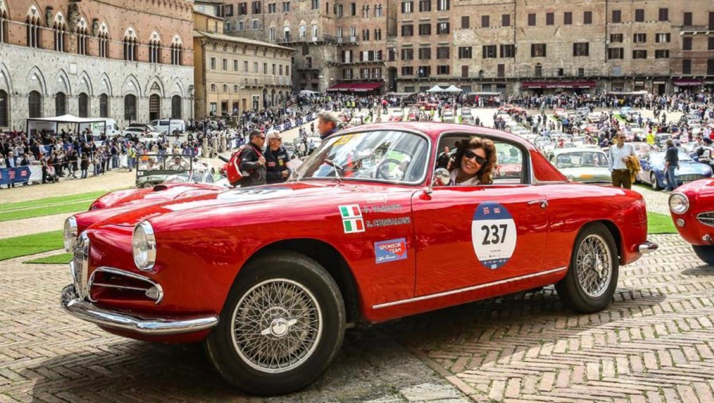 Eva al volante 2023, le storiche si tingono di rosa Ruoteclassiche