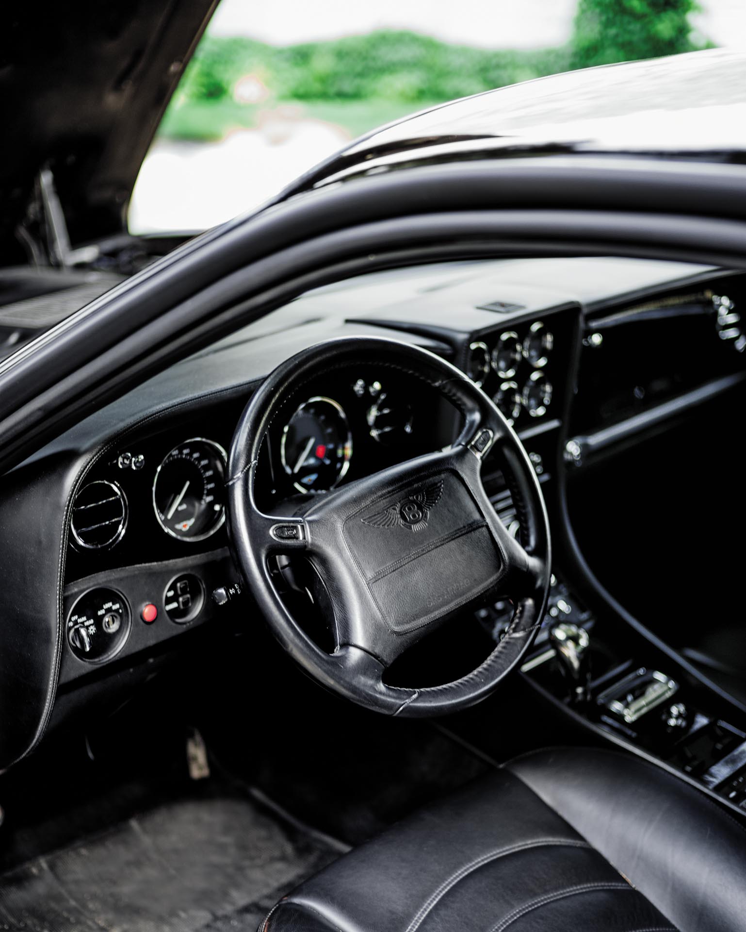 2019 fuori concorso bentley 144