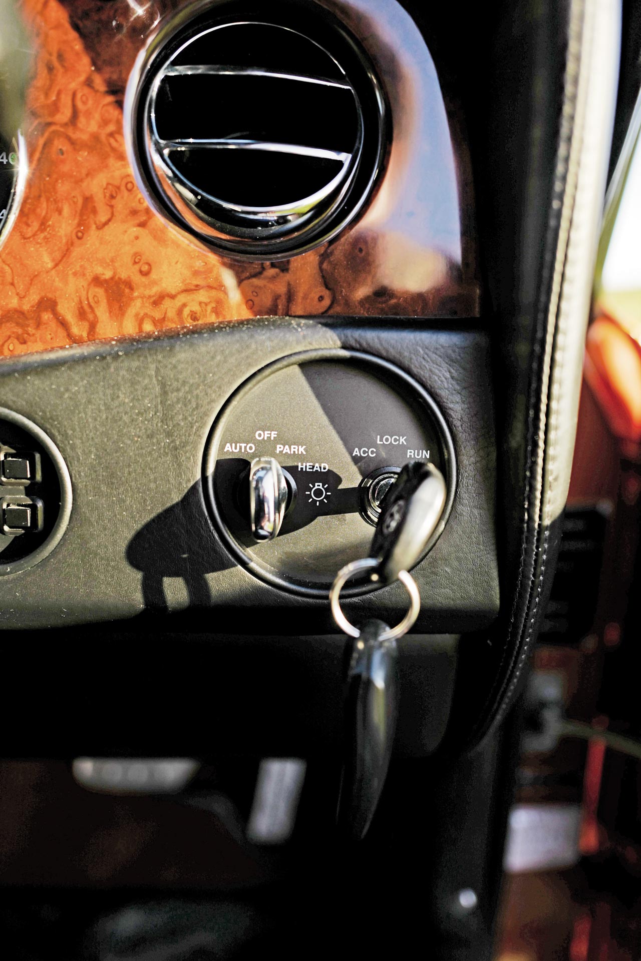 2019 fuori concorso bentley 20