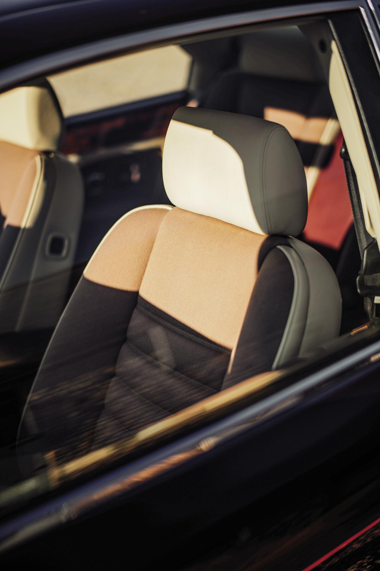 2019 fuori concorso bentley 28