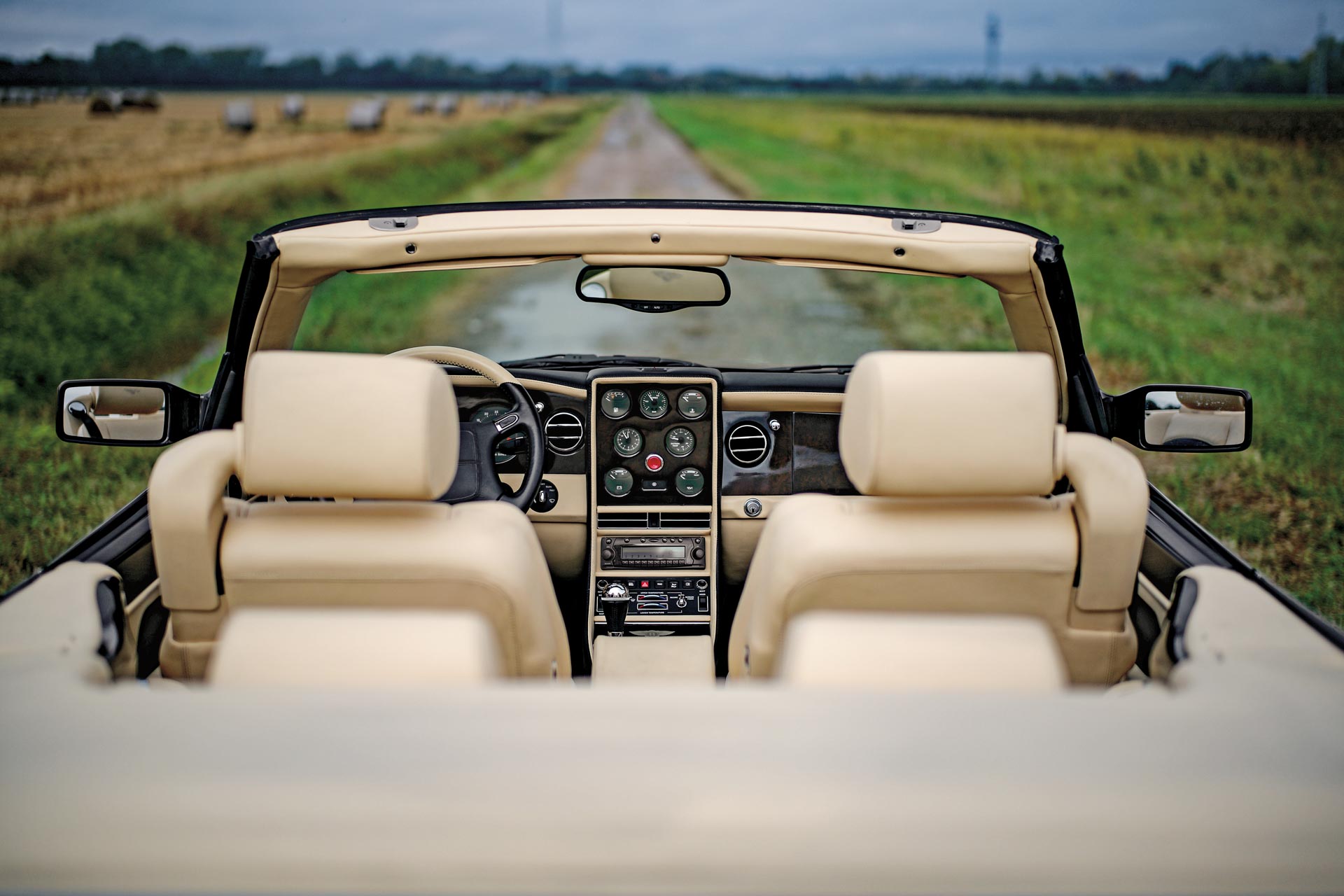 2019 fuori concorso bentley 7