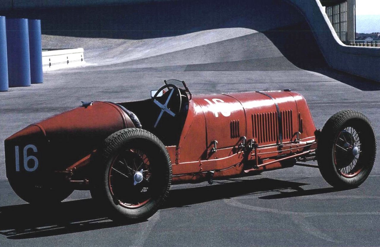 Maserati tipo 26