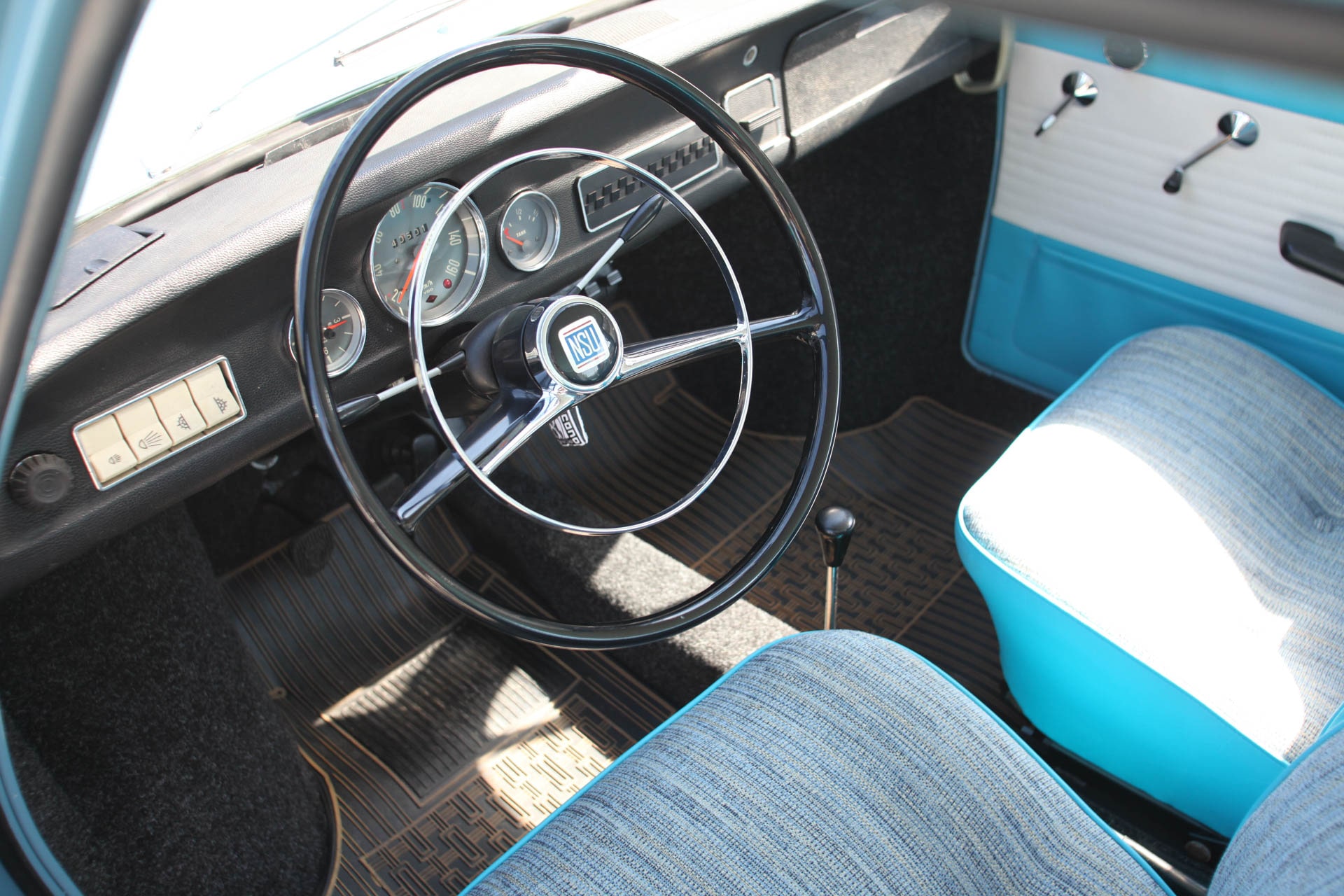 Solido 127 - NSU Prinz IV Bleue - Intérieur Brun - En Boîte - Occasion