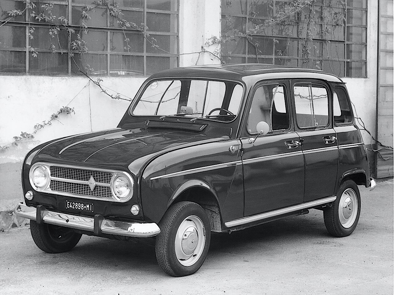 Renault 4l export