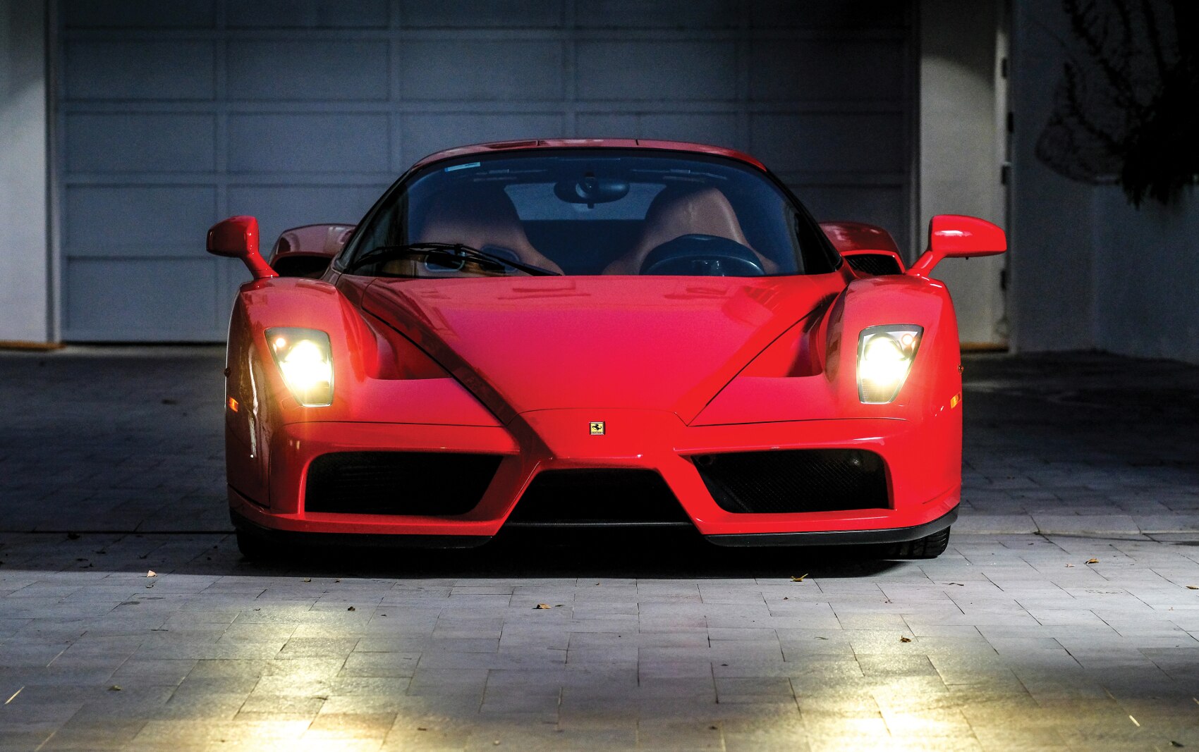 Aste: in vendita una Ferrari Enzo molto alla moda - Immagine #7
